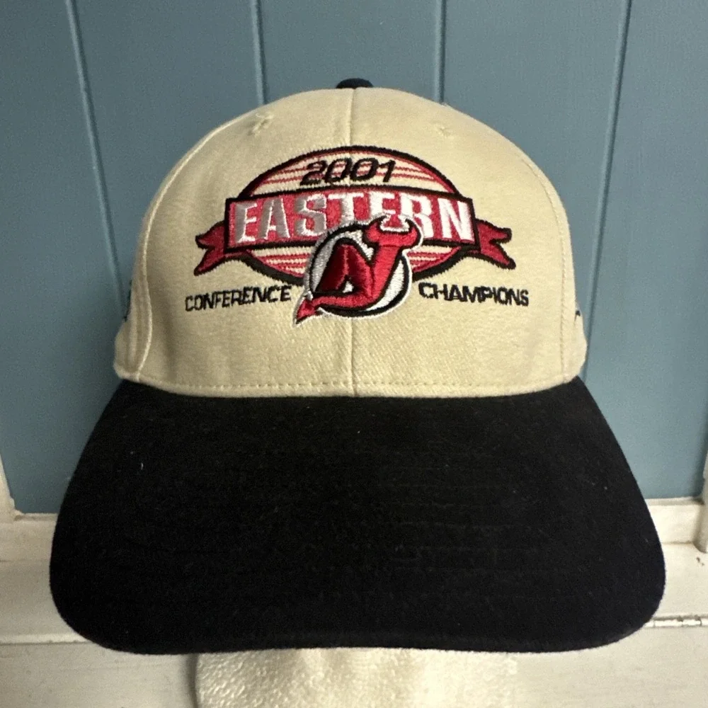 NJ NEW JERSEY‎ DEVILS 2001 EASTERN CONFERENCE CHAMPIONS HAT CAP RARE VINTAGE NHL